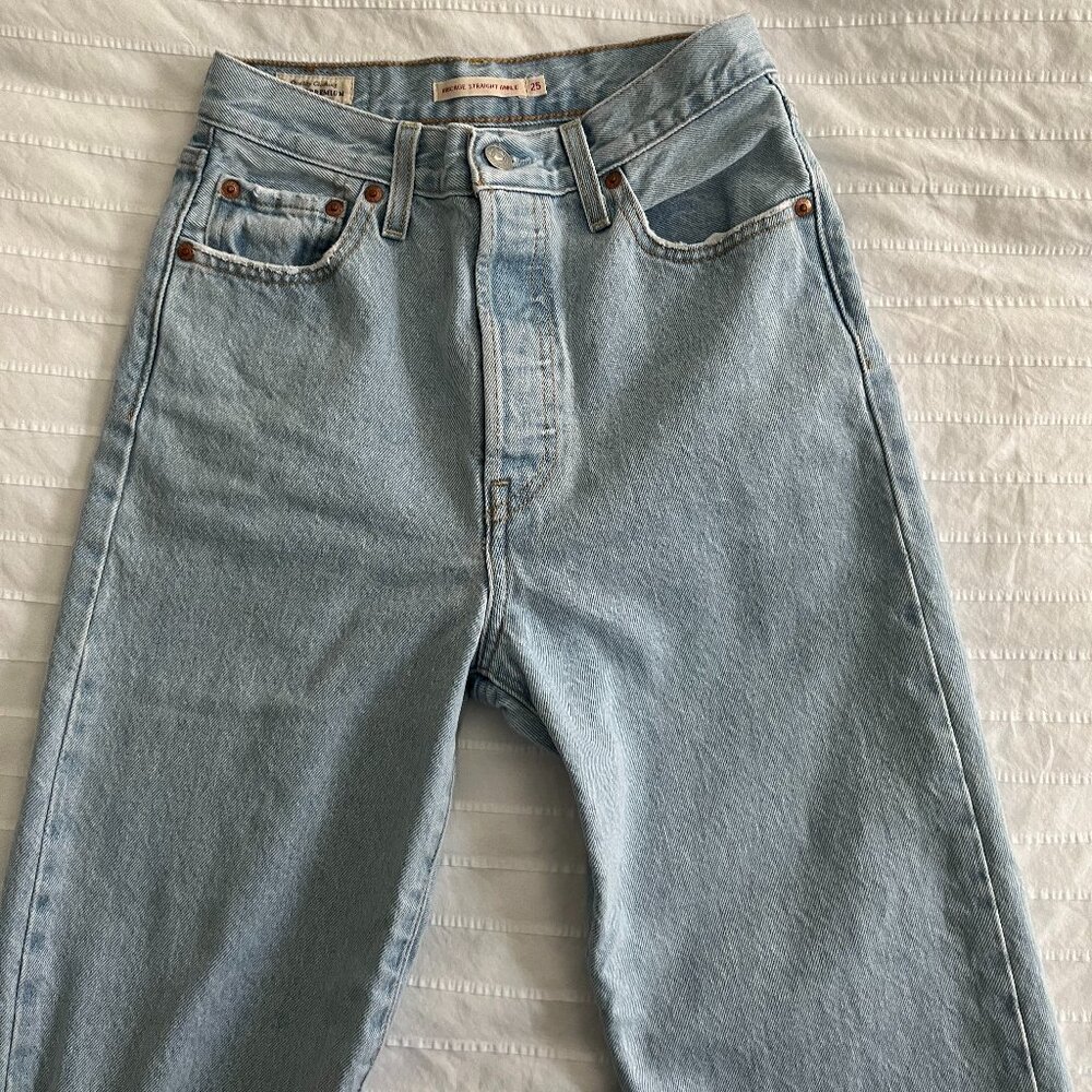 Levi Ribcage Straight Ankle Jeans 25W